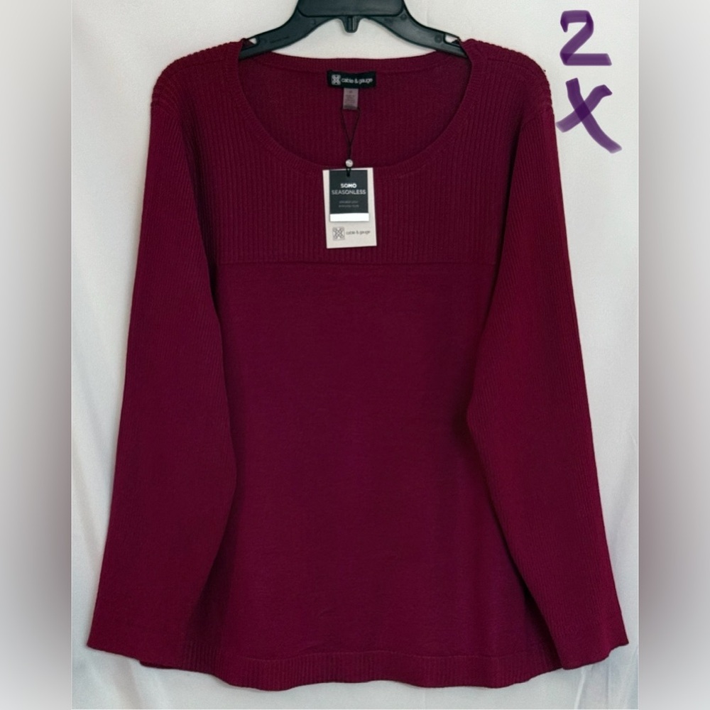 Cable & Gauge Women's Sweater in Burgundy